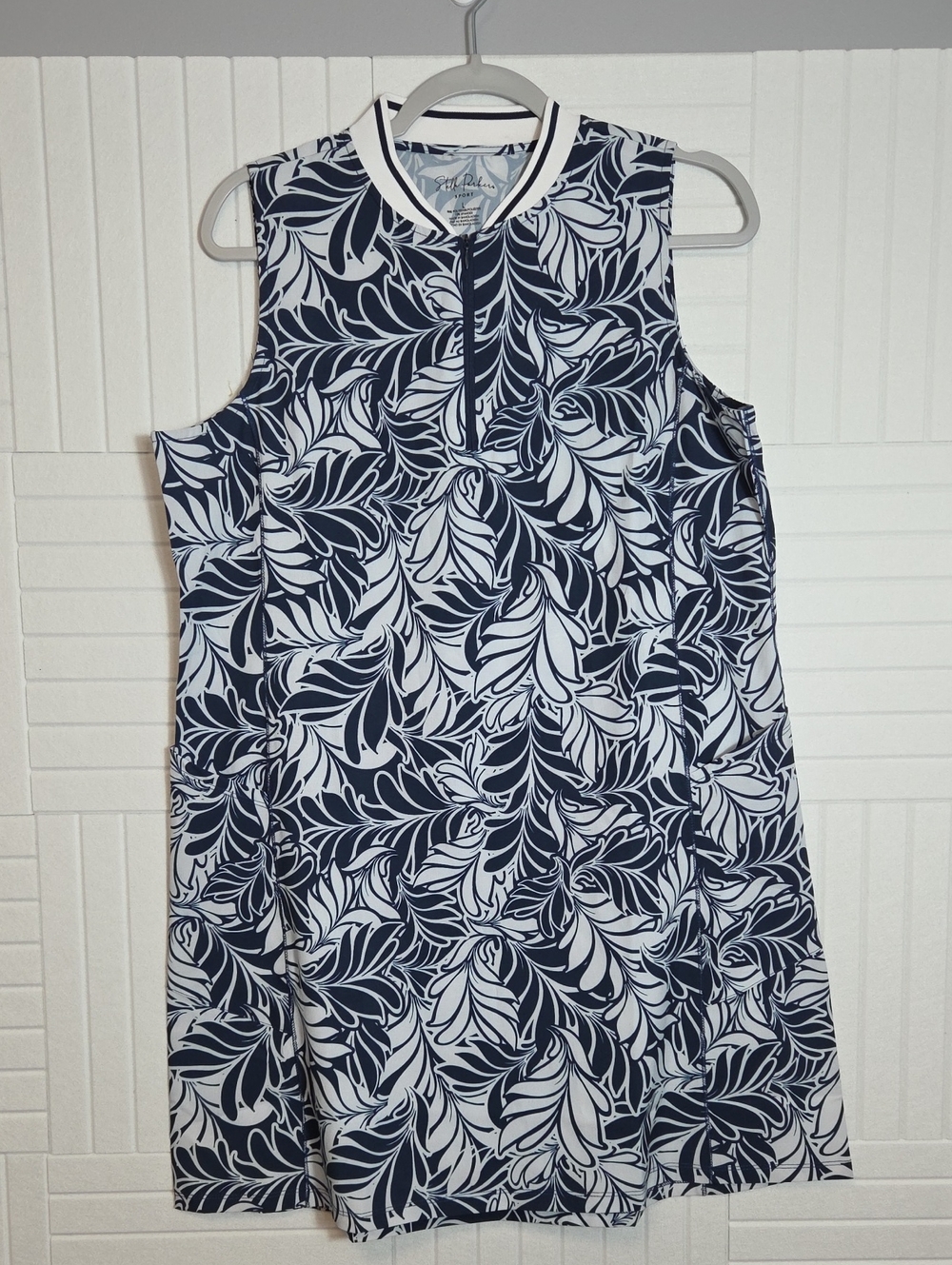 Stella Parker Navy Blue And White Sport Floral Sleeveless Quarter Zip Dress L